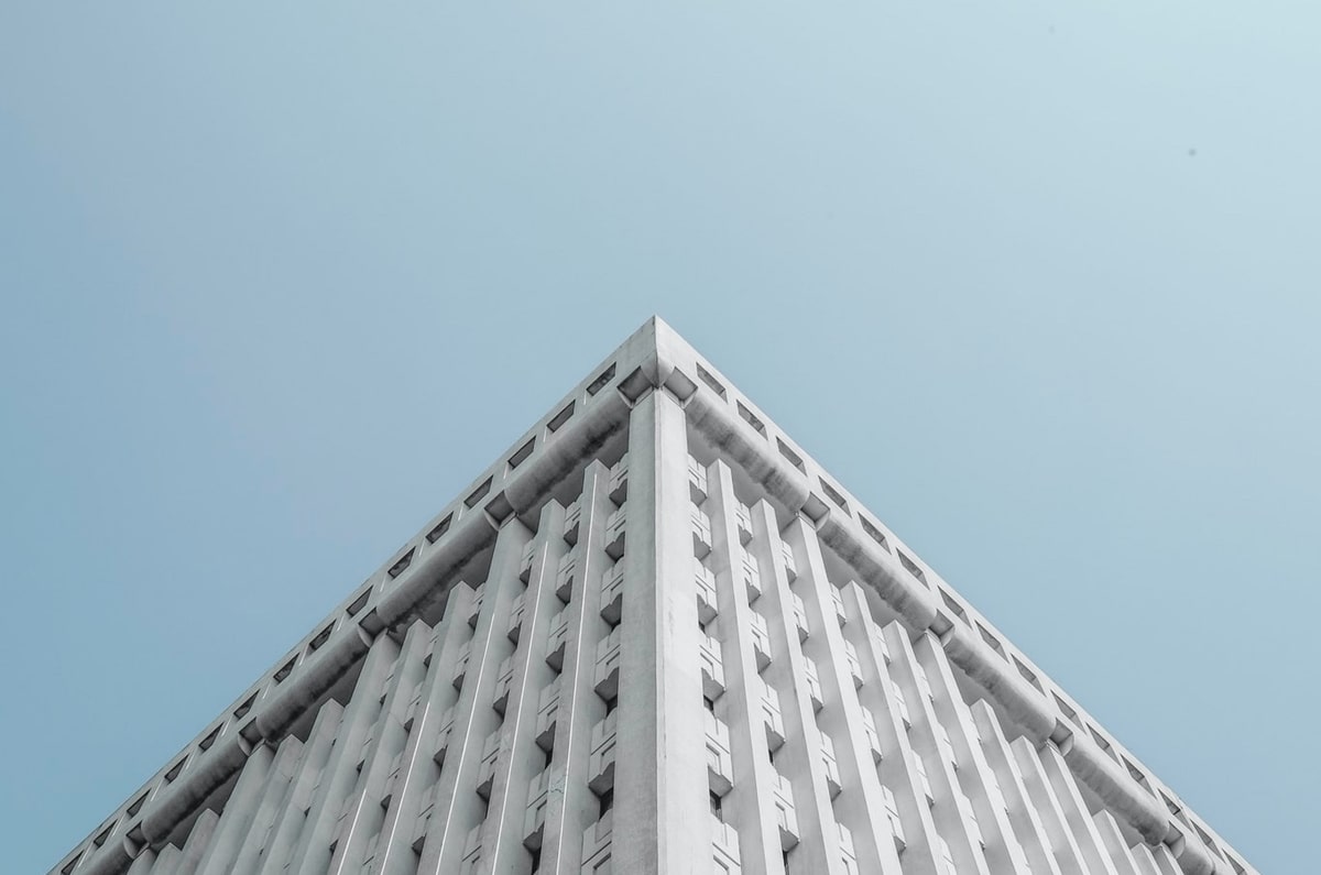 从“掉链子”到“拆链子”:阿森纳大胜维拉,捅破争冠最后一层心理窗户纸