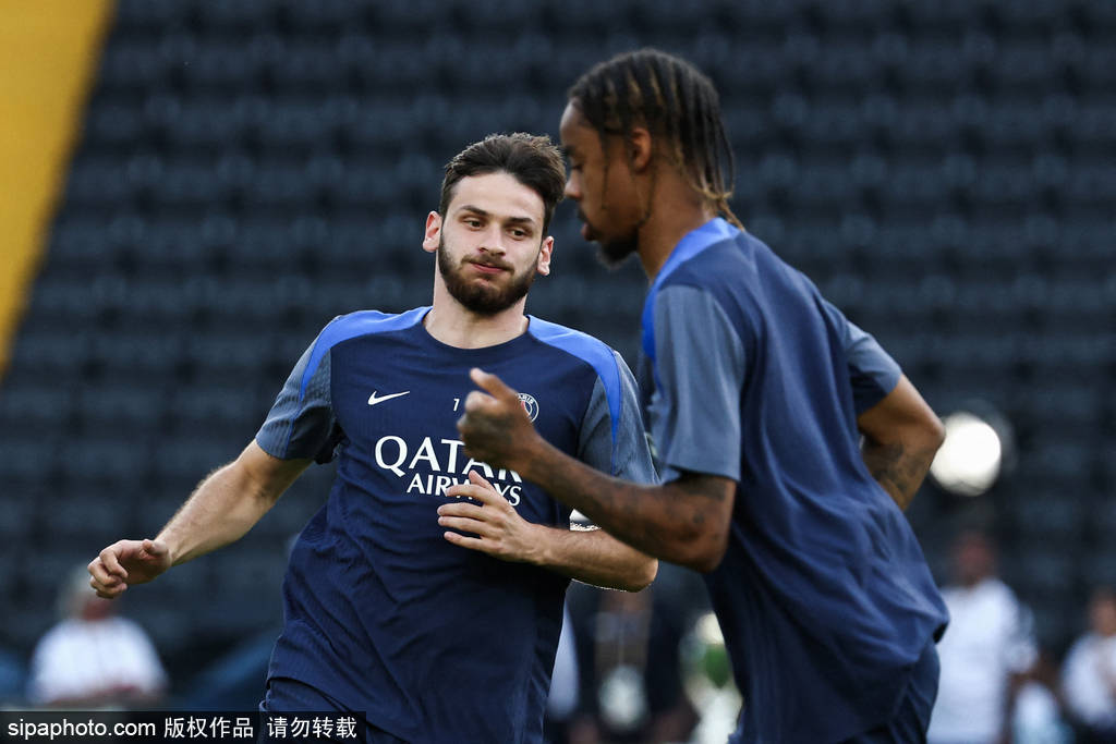 法甲第7轮：巴黎圣日耳曼与里尔的巅峰对决即将上演！