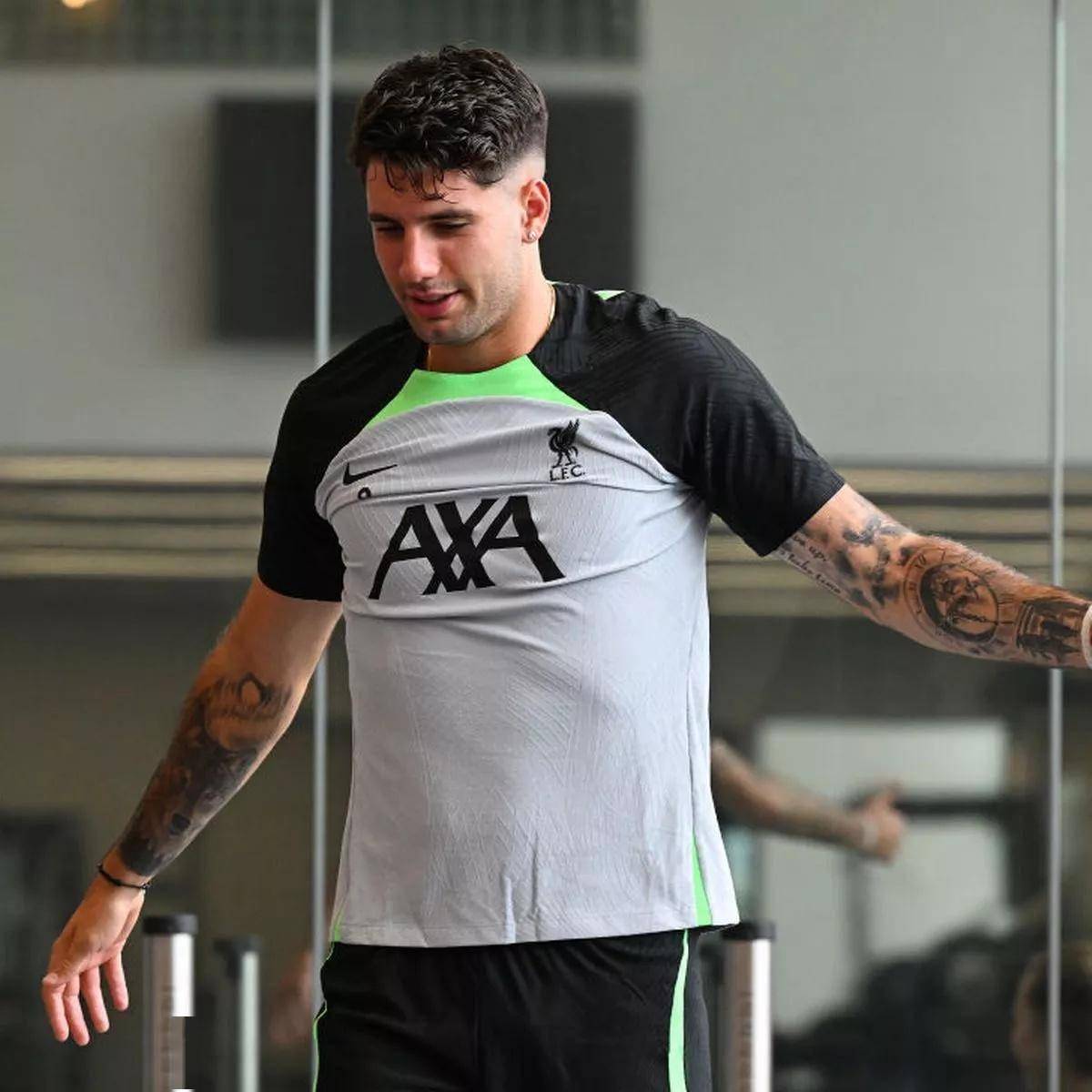 25岁索博斯洛伊同意续约,利物浦锁定中场核心