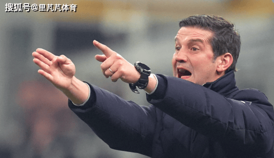 从“完蛋了”到历史第三佳成绩,齐沃用联赛稳定表现赢得尊重